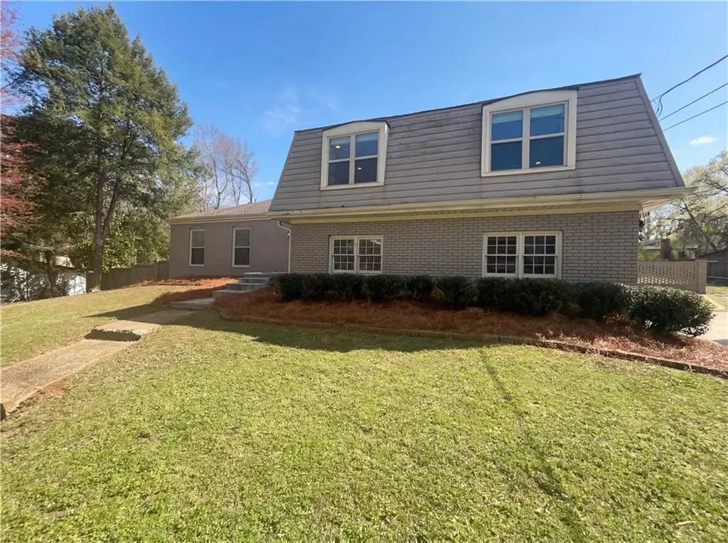 2770 Burtz Drive, Marietta