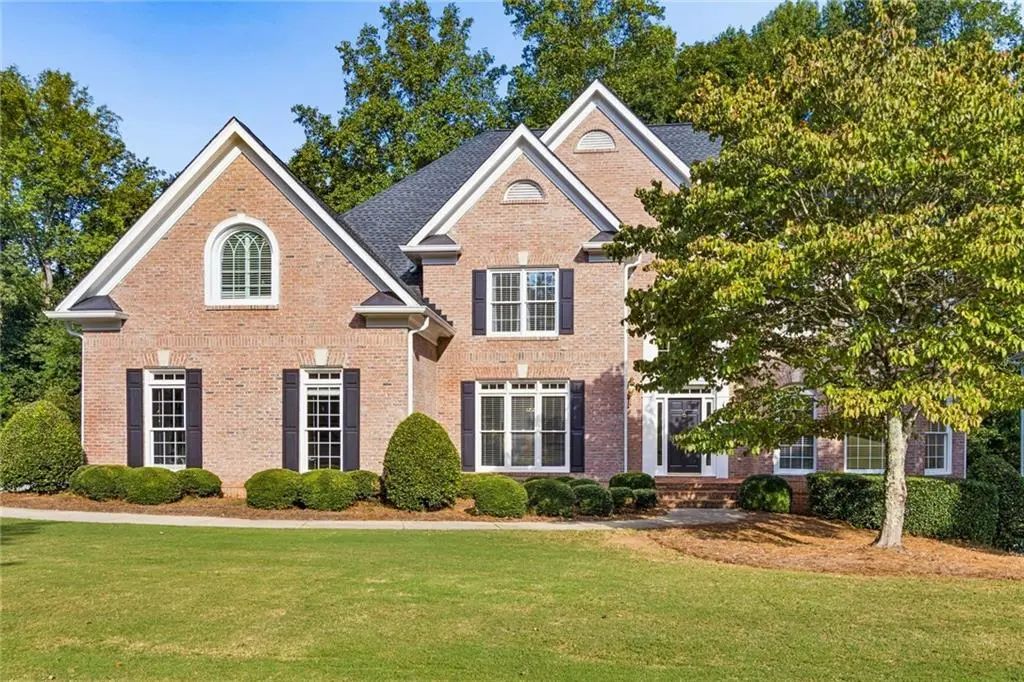 3805 Newport Bay Drive, Alpharetta