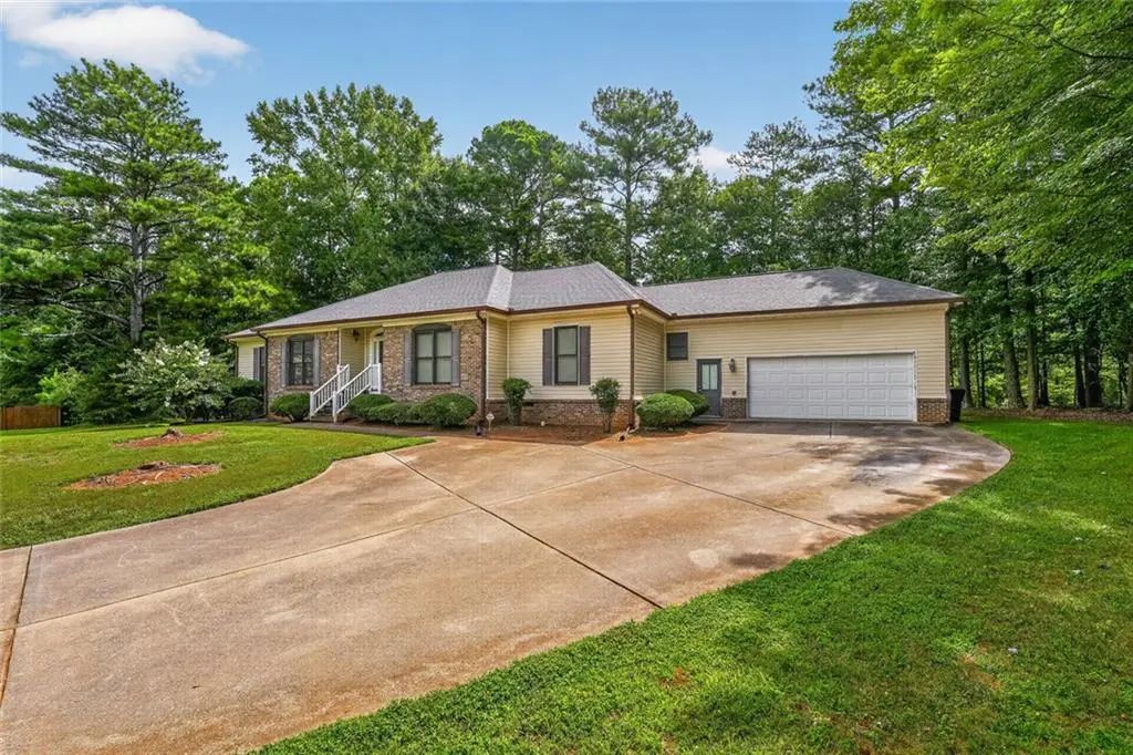 3450 Mackenzie Court, Powder Springs