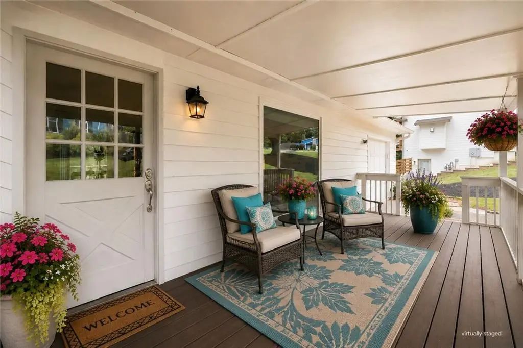270 Parkmont Court, Roswell