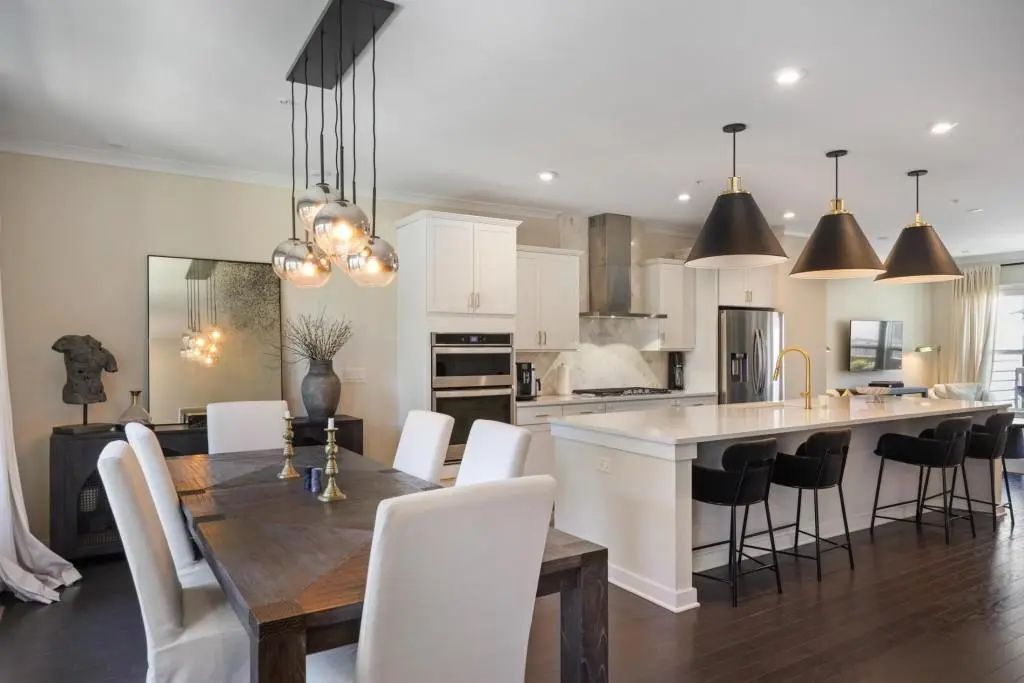1008 Burnside Lane Nw, Atlanta