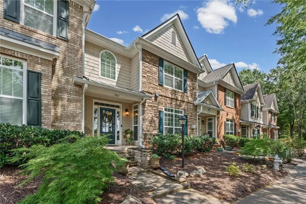 967 Cambron Commons Trace, Suwanee