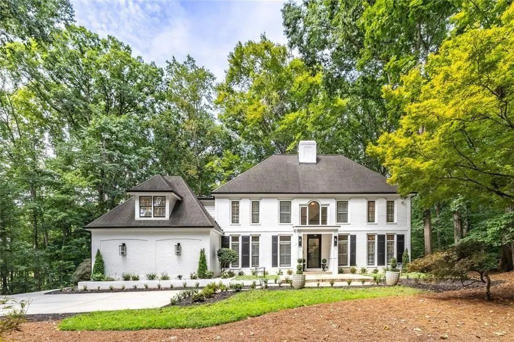5585 Silver Ridge Drive, Smoke Rise