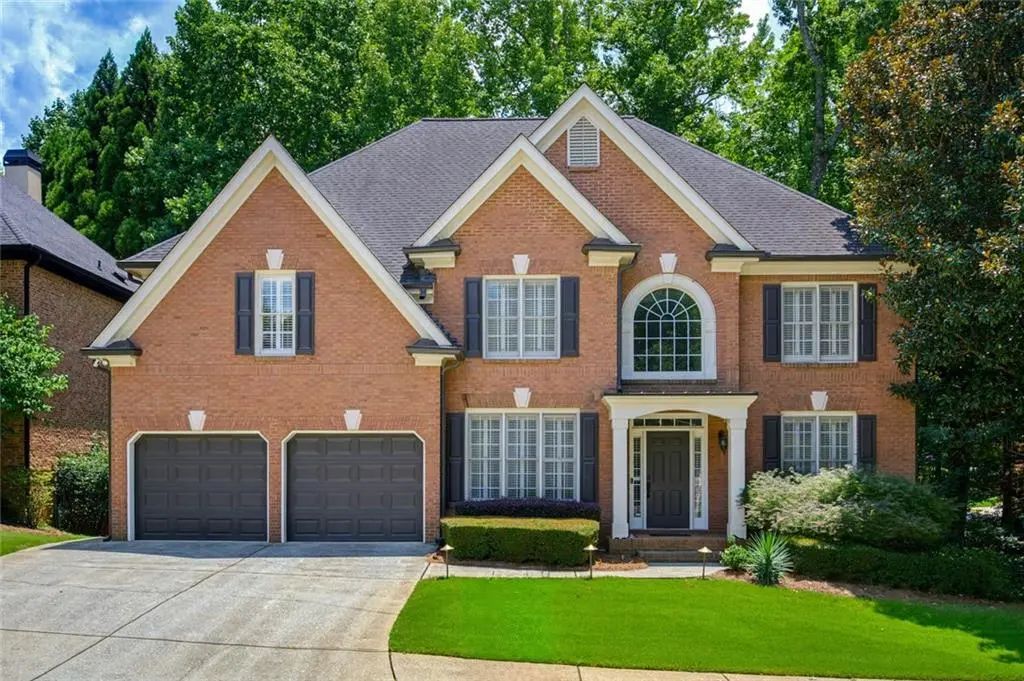 735 Westwind Lane, Alpharetta