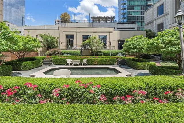 Unit 44b - 3376 Peachtree Road Ne, Atlanta