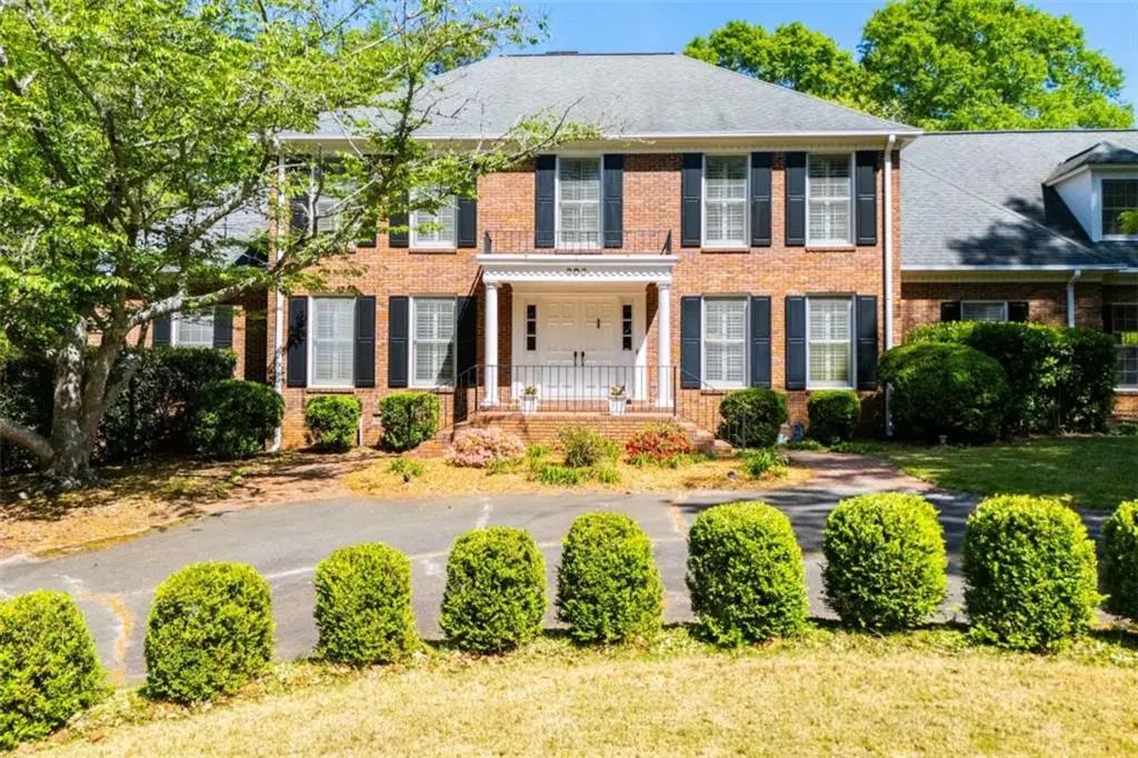 203 S Ole Hickory Trail S, Carrollton