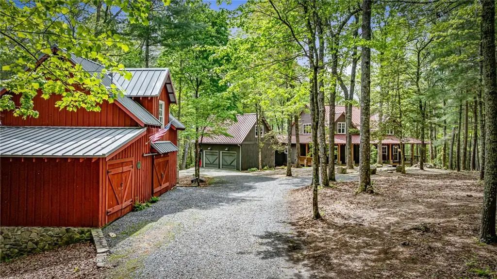 245 Old Anderson Creek, Ellijay