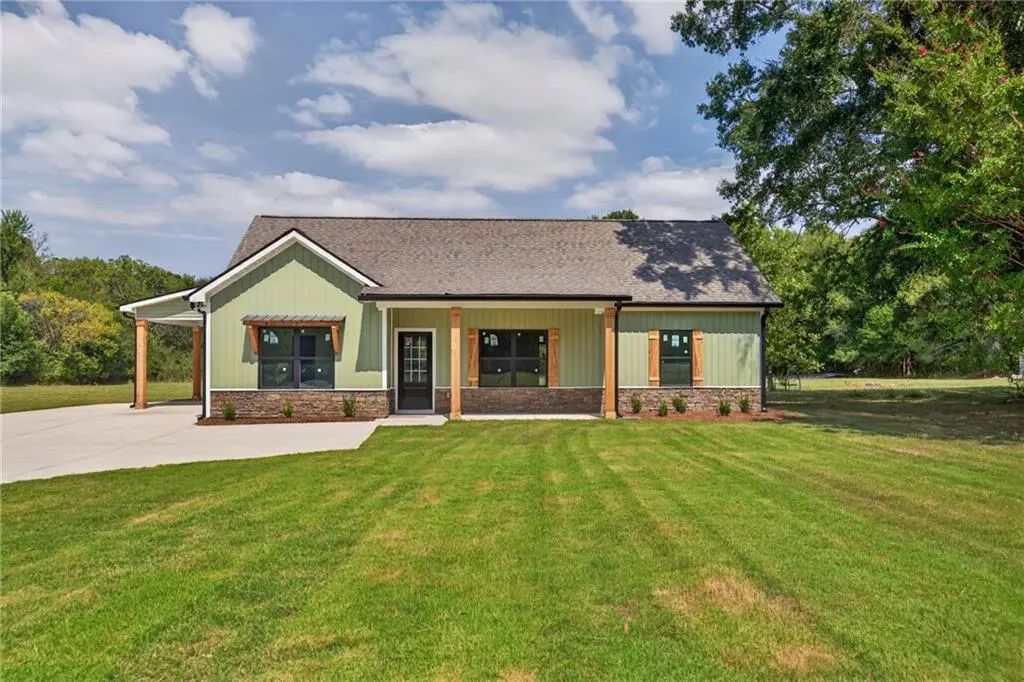 81 Wieuca Way, Cedartown