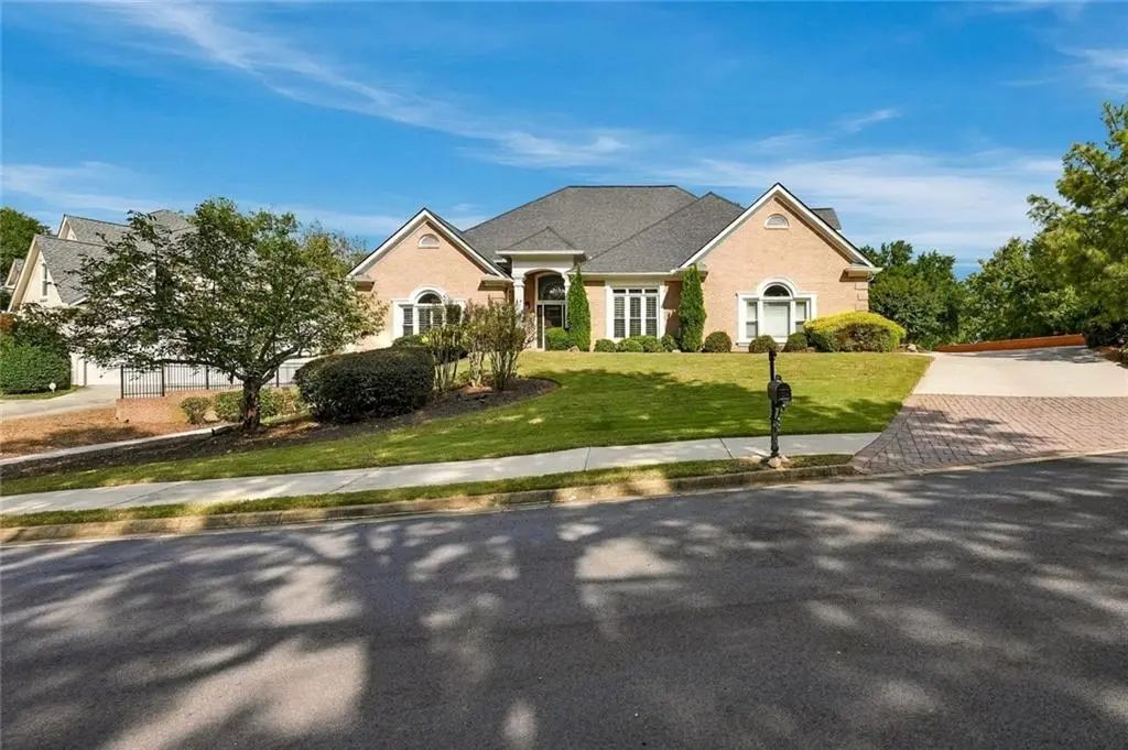 6201 Indian River Drive, Peachtree Corners