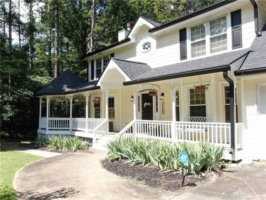 3155 Laura Lane, Douglasville