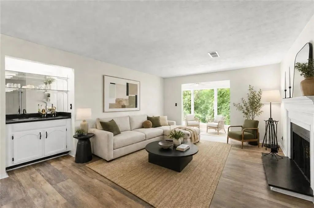 2708 Suwanee Way Se, Marietta