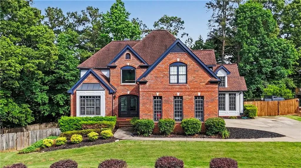 401 The Falls Of Cherokee Drive, Canton