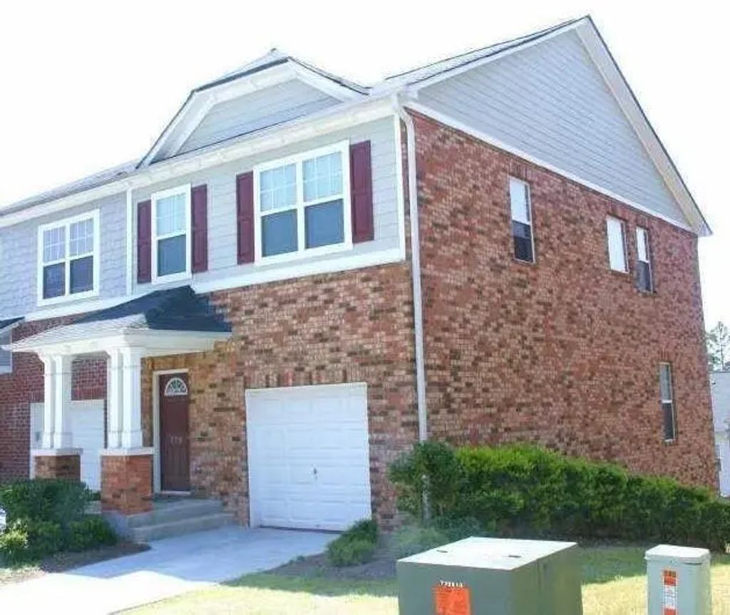 776 Arbor Gate Lane, Lawrenceville