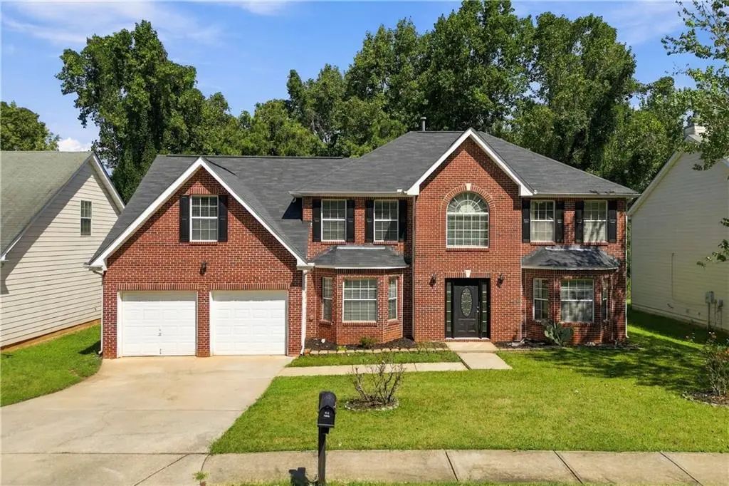 645 Wildboar Court, Fairburn