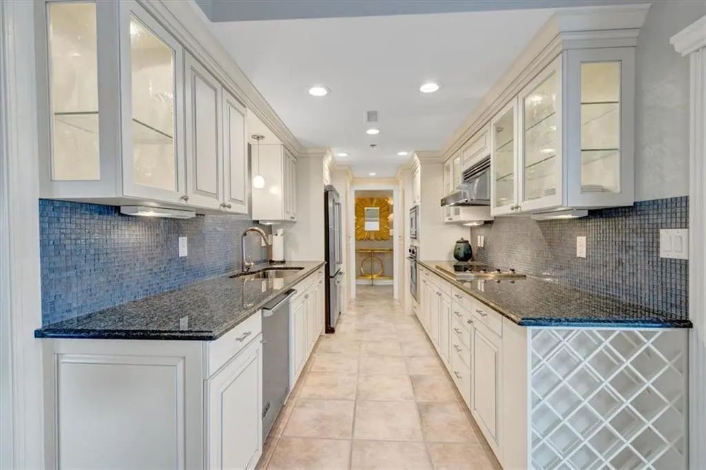 Unit 1301 - 3435 Kingsboro Road Ne, Atlanta