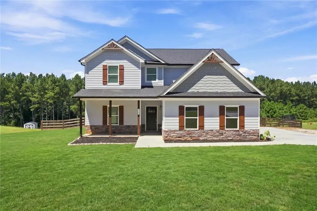 360 May Lane, Carnesville