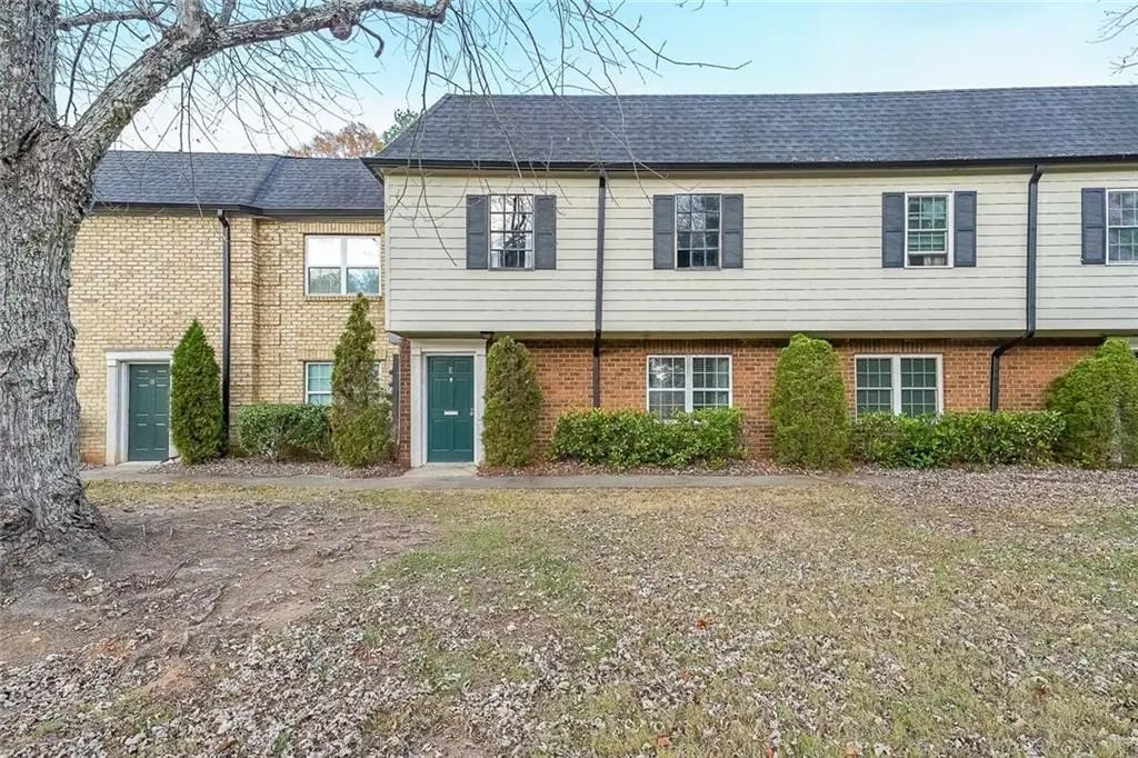Unit E - 400 Winding River Drive, Atlanta