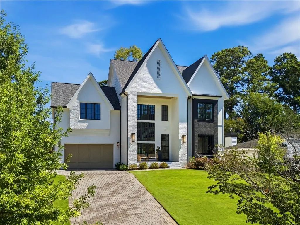 2811 N Thompson Road Ne, Atlanta