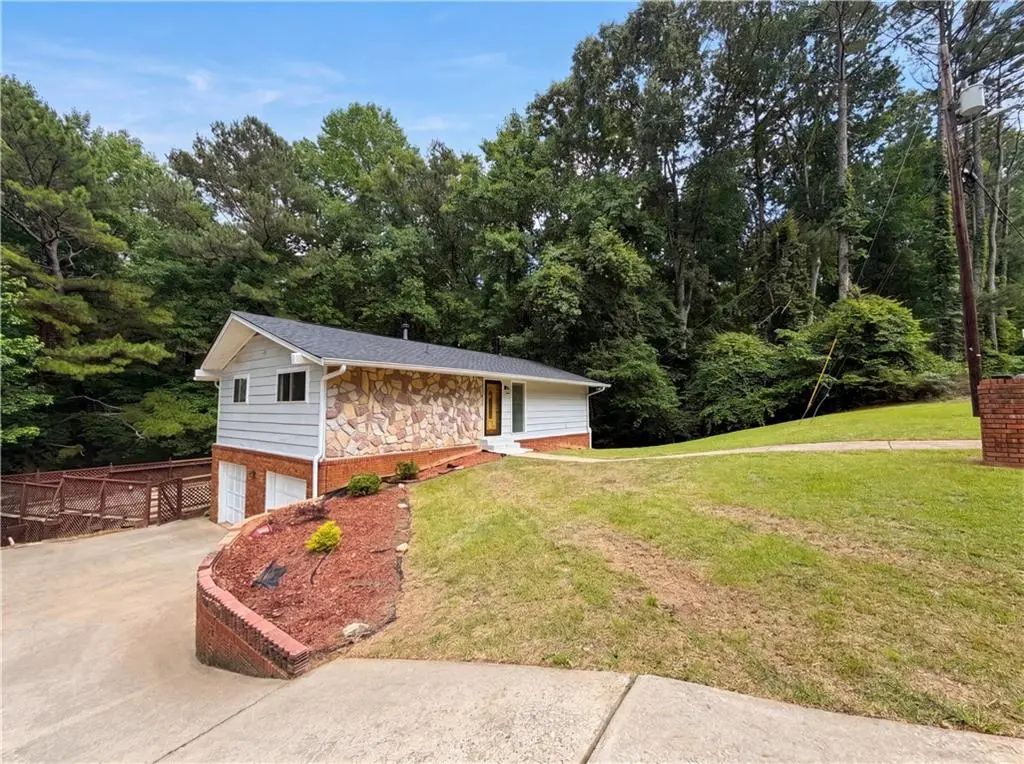 3630 Creekview Circle, College Park