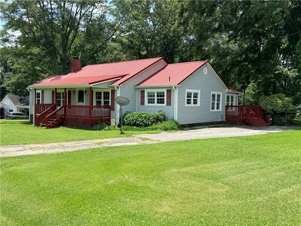 16 Garrett Avenue, Bremen