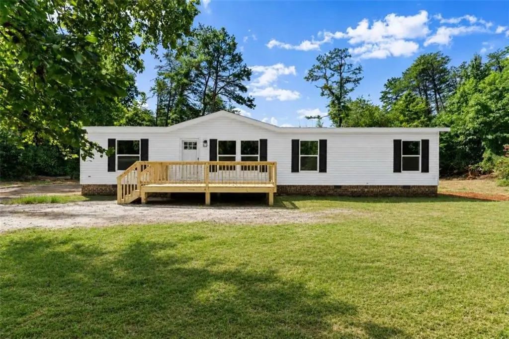 108 Galahad Road, Dahlonega