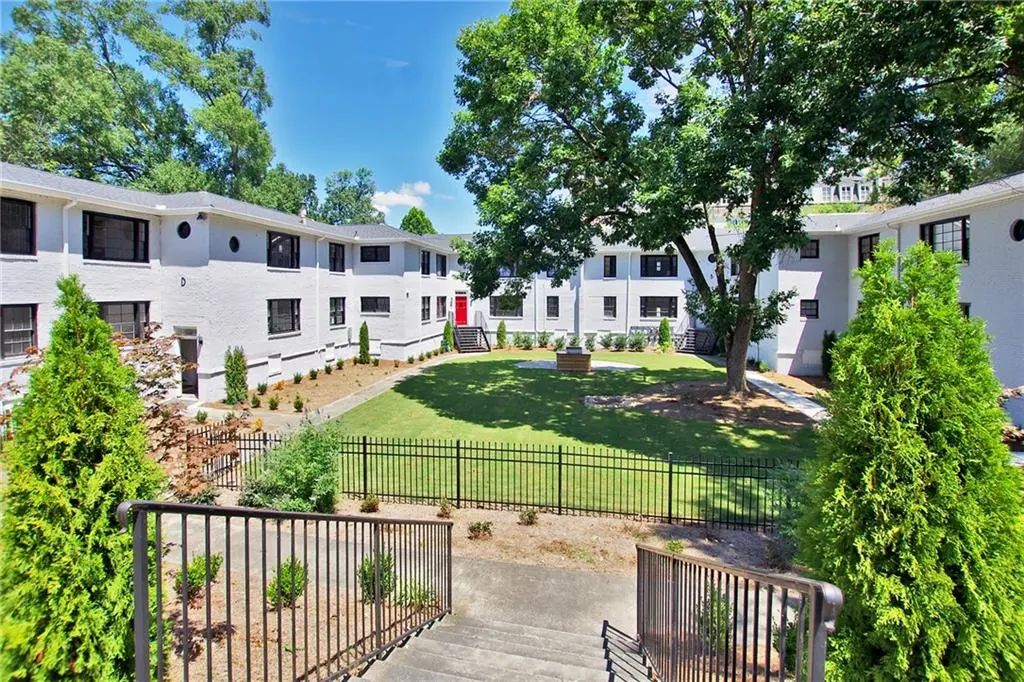 Unit C2 - 99 Peachtree Memorial Drive, Atlanta