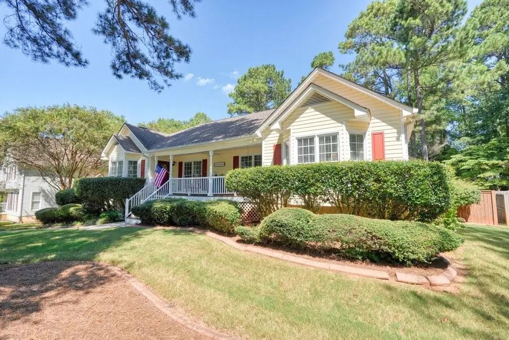 425 Kings Walk, Douglasville
