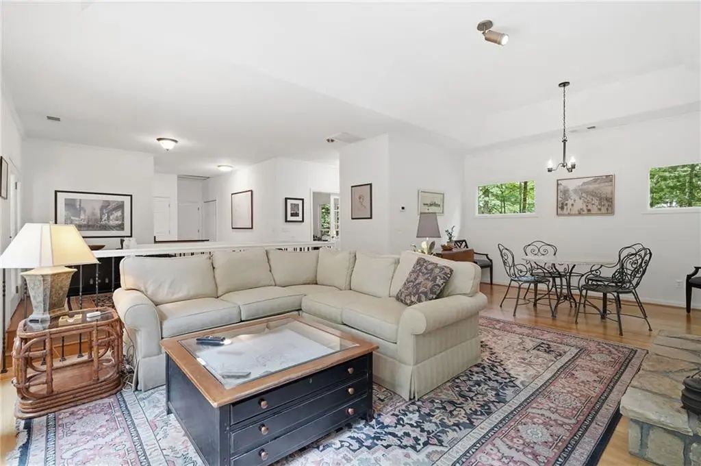 61 Morgan Walk, Big Canoe