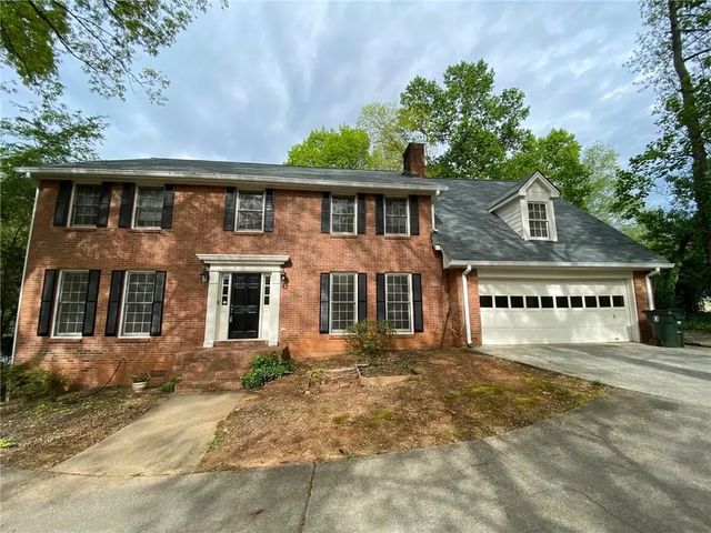 4193 N Shallowford Road, Atlanta