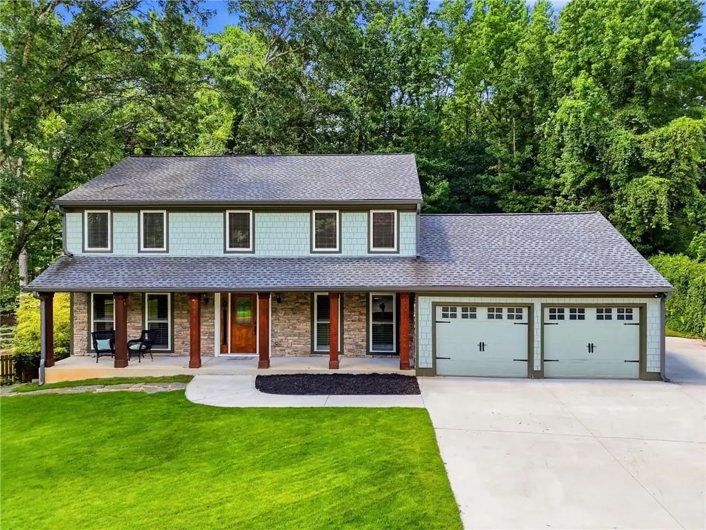 265 Carriage Station Circle, Roswell