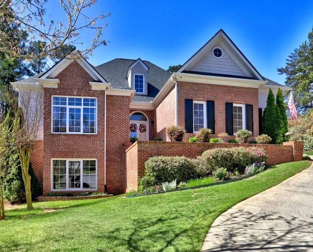 1560 Greyson Ridge, Marietta