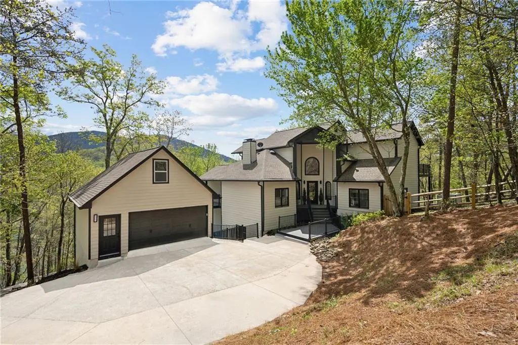 2020 Tamarack Drive, Jasper