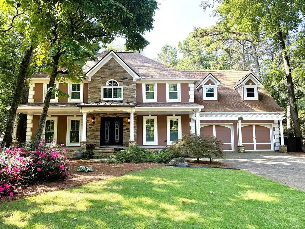 11820 Highland Colony Dr, Roswell