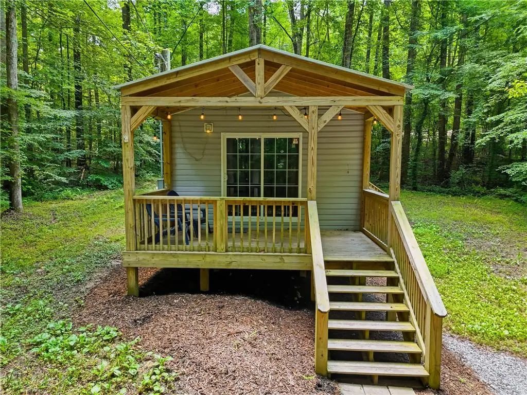 414 Twin Mountain Lake Circle, Talking Rock