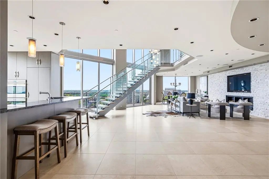 Unit 2601 - 2795 Peachtree Road Ne, Atlanta