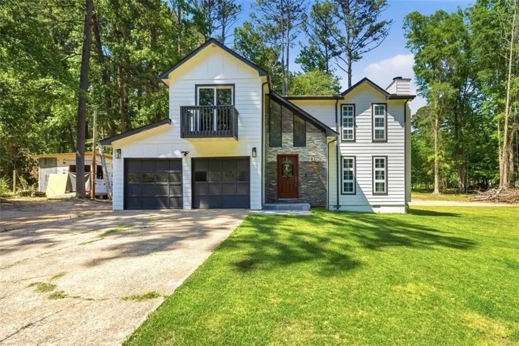 200 Huntcliff Court, Fayetteville