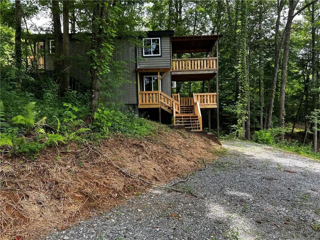 328 Back Pine Way, Ellijay
