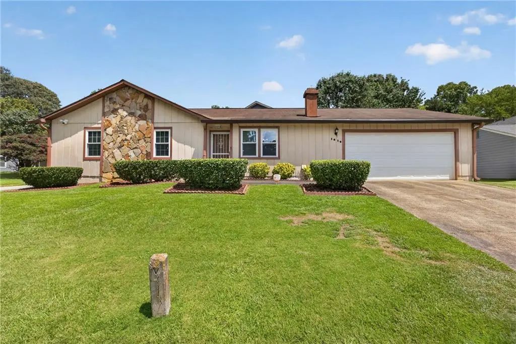 1019 Park West Lane, Stone Mountain