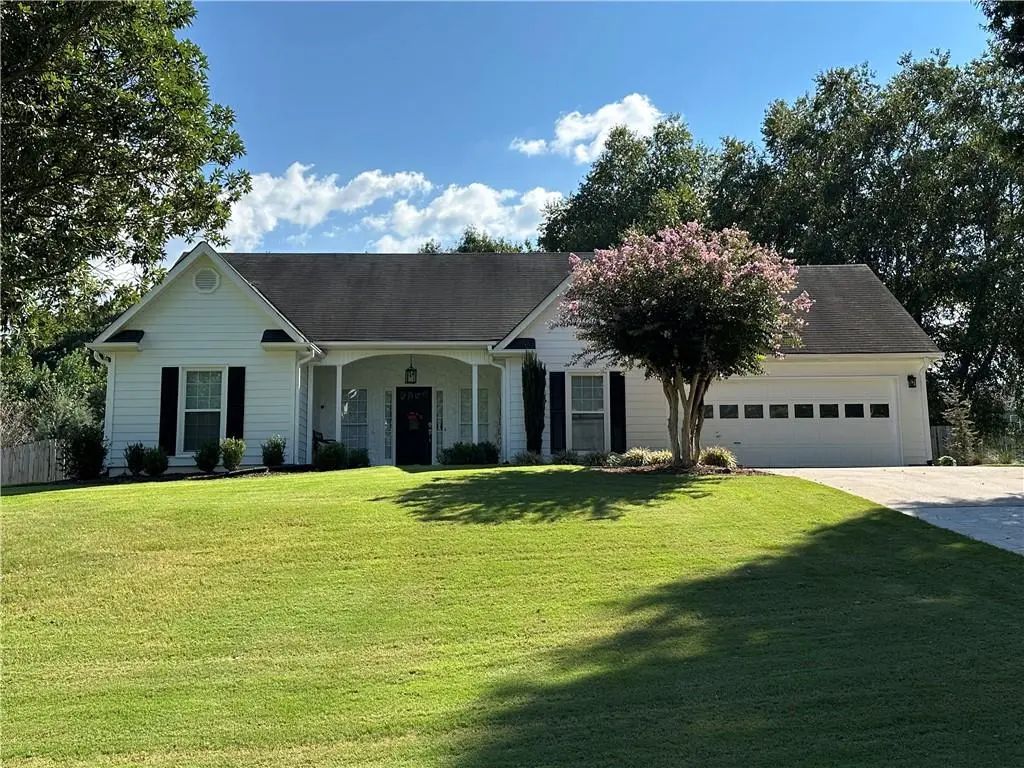 5230 Jonathans Way, Cumming