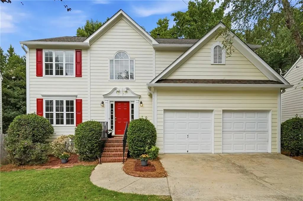 1255 Winthrope Chase Drive, Alpharetta