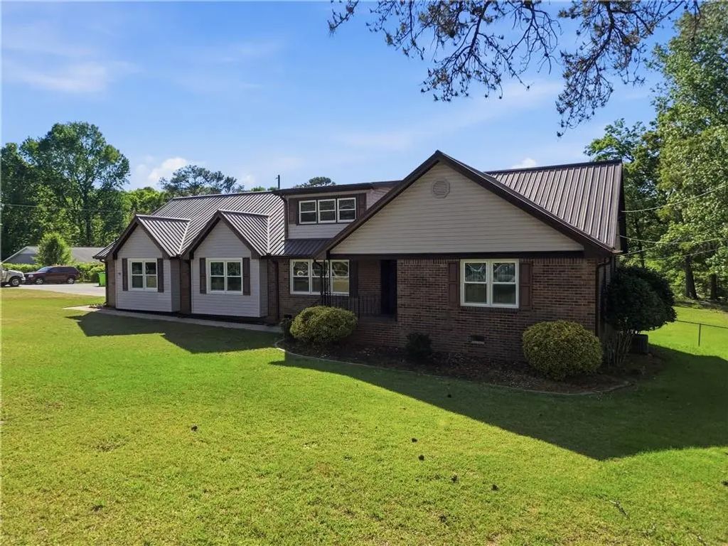 5225 Kings Highway, Douglasville