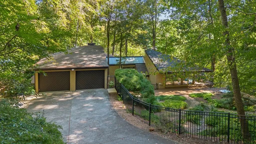 114 River Park Drive, Atlanta