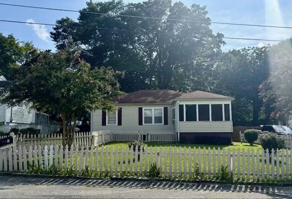 83 Otis Street Ne, Marietta