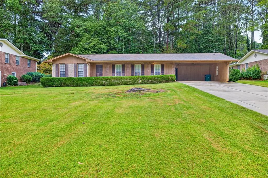 513 Midland Park Drive, Stone Mountain