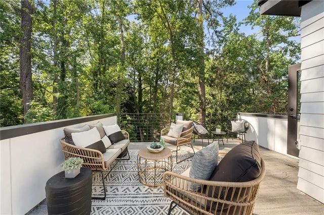1169 Penny Lane, Atlanta