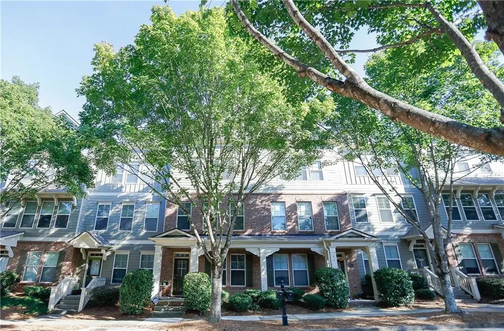 708 Village Field Court, Suwanee
