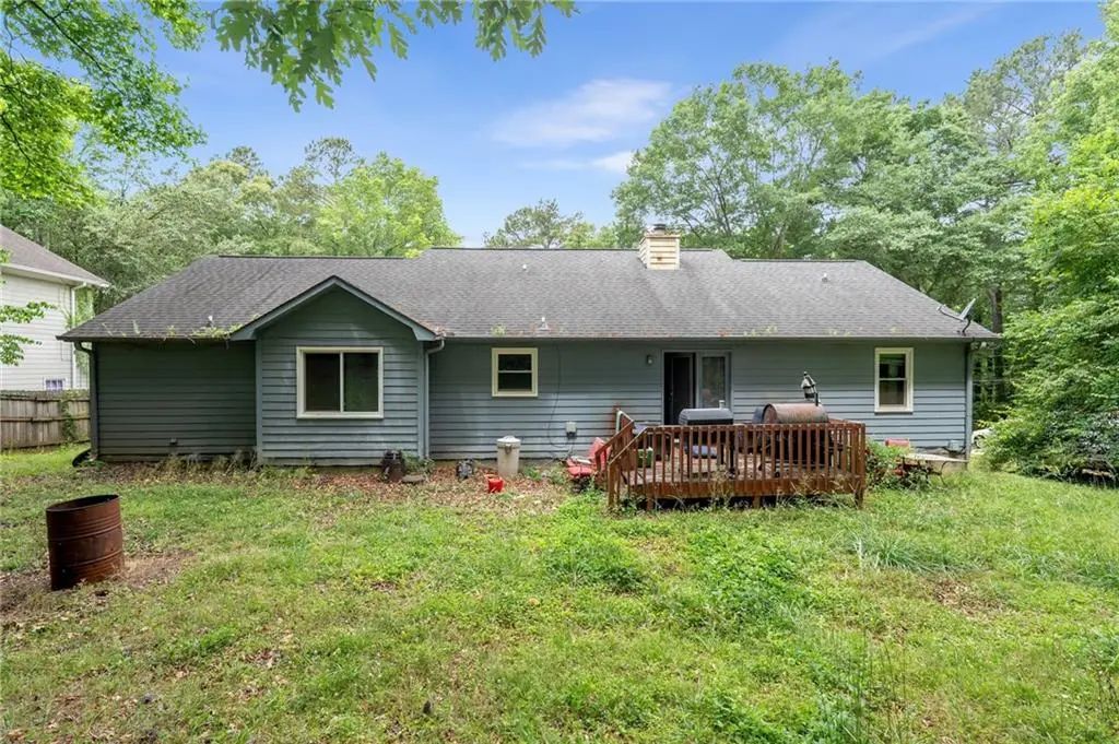243 Lakeview Drive, Stockbridge