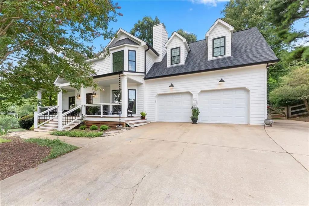 1615 Bluewater Court, Cumming