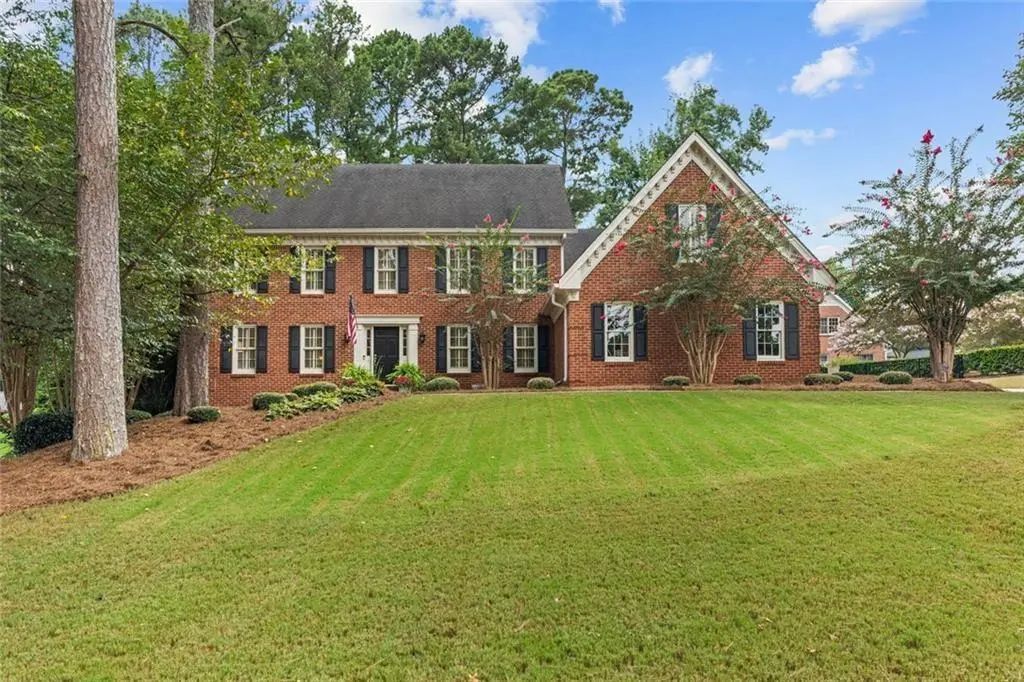 877 Guinevere Way Sw, Lilburn