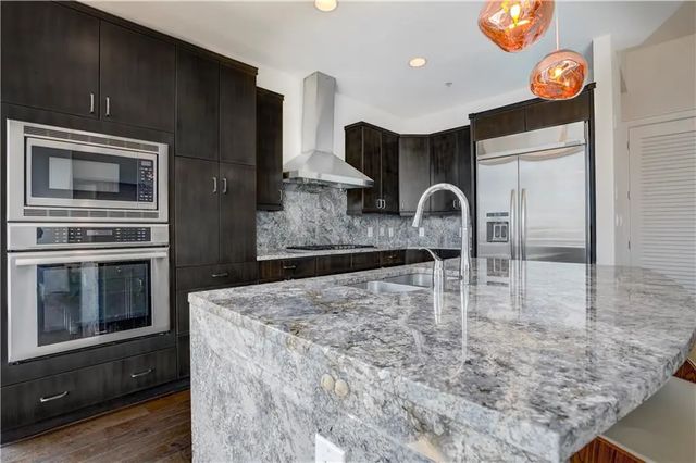 Unit 3201 - 1065 Peachtree Street Ne, Atlanta